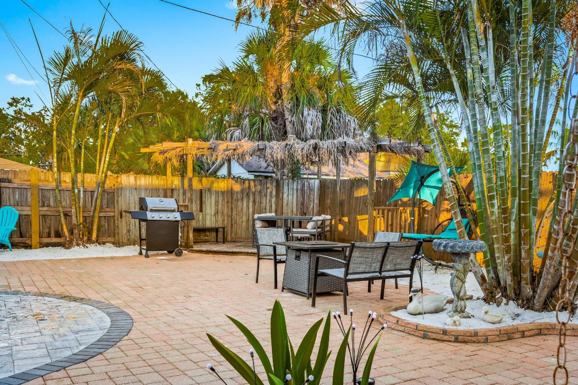 Coastal Villa W Amazing Courtyard - Splash Pad! Sarasota Exterior foto